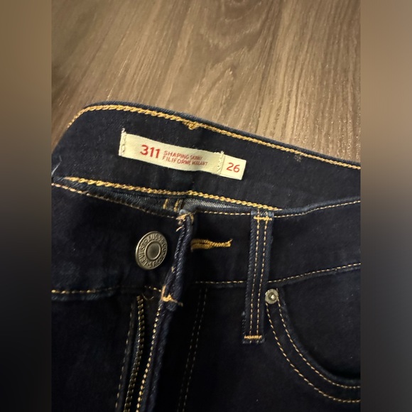 Levi’s 311 Shaping Skinny Jeans - Picture 4 of 4
